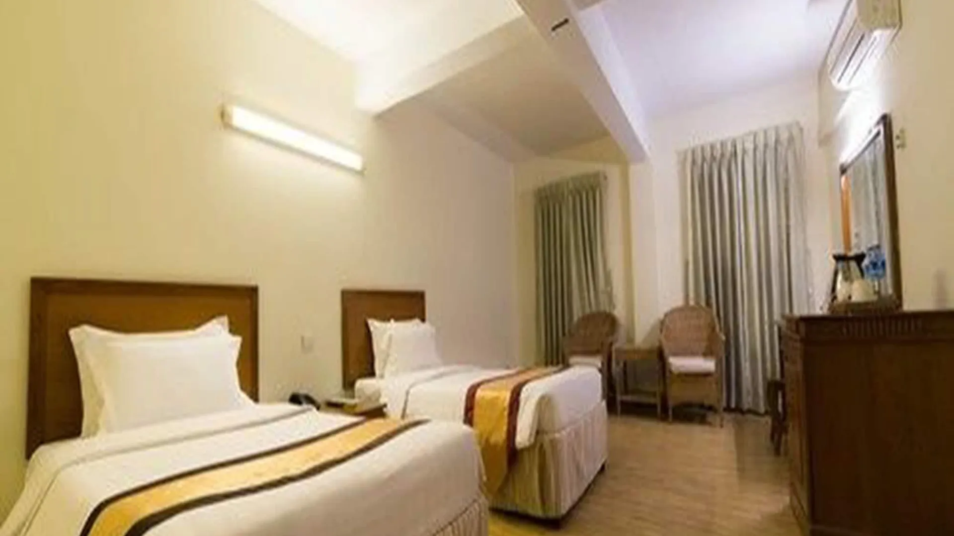 City Hotel Yangon