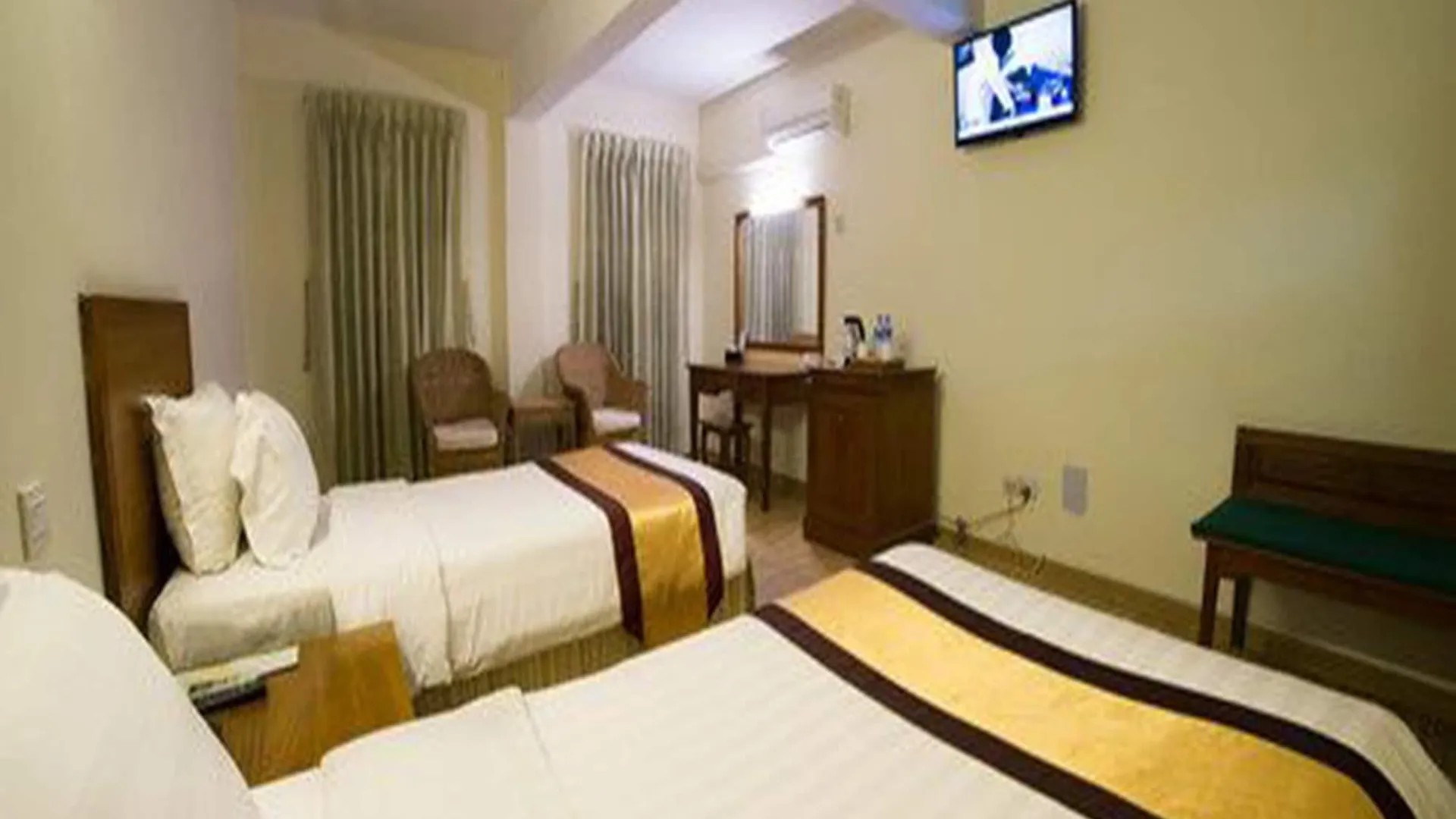 City Hotel Yangon